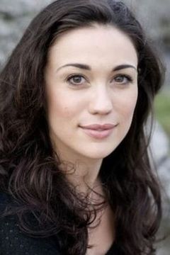 Jenna Lind interpreta Kore