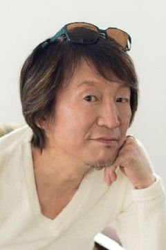 Jurota Kosugi interpreta Hidehiko Kazama (voice)