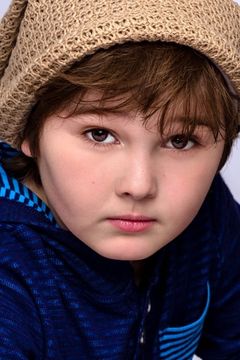 Cooper J. Friedman interpreta Bobby Riggs Jr.