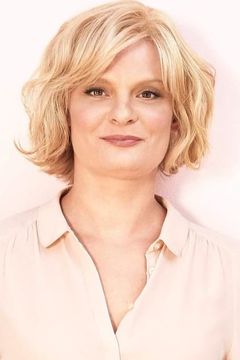 Martha Plimpton interpreta Yelena (voice)