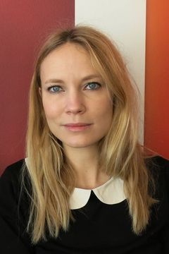 Moa Gammel interpreta Ida