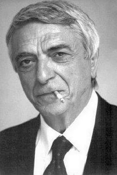 Adolfo Lastretti interpreta Luciano