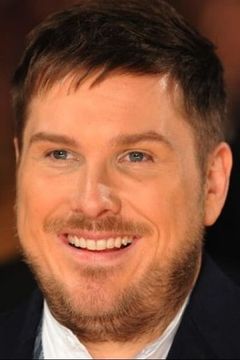 Marc Wootton interpreta Peter (voice)