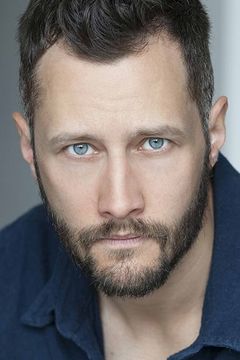 Jake Michaels interpreta New Dad
