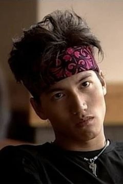 Jerry Yan interpreta Michael Lee