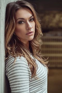 Tasya Teles interpreta Echo