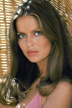 Barbara Bach interpreta Maritza