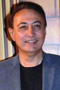Anang Desai interpreta J.B. Kripalani