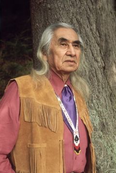 Chief Dan George interpreta Old Lodge Skins