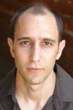 Andrew Benator interpreta Clown