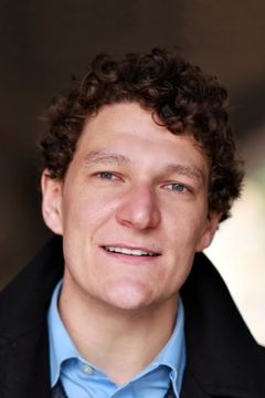 Gabriel Ebert interpreta Christoph Lengauer
