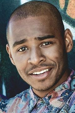 Jay Walker interpreta Blake