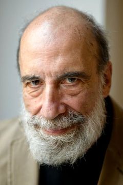 Raúl Zurita interpreta Self