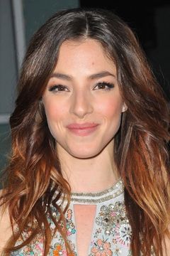Olivia Thirlby interpreta Dr. Christina Maslach