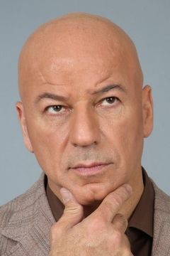 Giovanni Cacioppo interpreta Don Pasquale