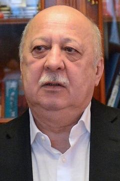 Anatoly Iksanov interpreta Self (Archival Footage)