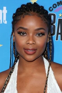 Ajiona Alexus interpreta Jasmine Russell