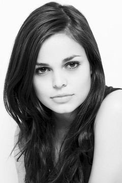 Lina Esco interpreta Christina'Chris' Alonso
