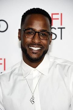 Jackie Long interpreta Chase