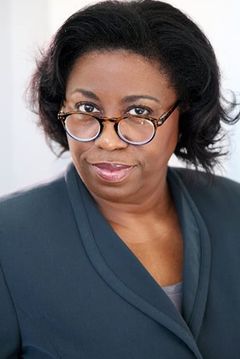 Michaele Chappell interpreta Jamaican Nurse