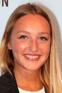 Ludmilla Makowski interpreta Sandrine