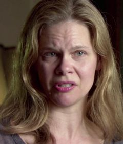 Beverly Gage interpreta Self