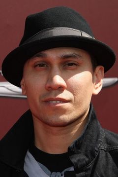 Taboo interpreta Taboo
