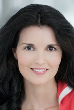 Angela Watson interpreta Karen Foster