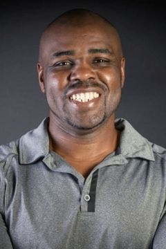 Syd Vanderpool interpreta Luther's Tampa Opponent