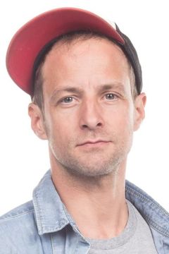 Martin Schick interpreta Christian Rubi