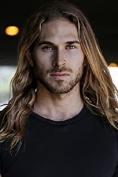 Bryan McGowan interpreta Surfer