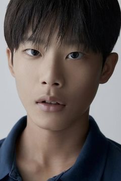 Kim Woo-seung interpreta Yoo Si-won