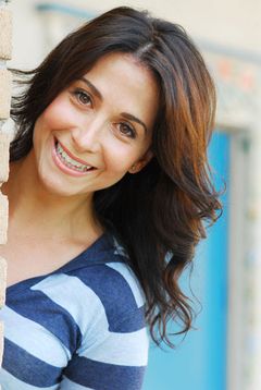 Melissa Fahn interpreta Duusu