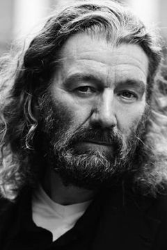 Clive Russell interpreta The Fool