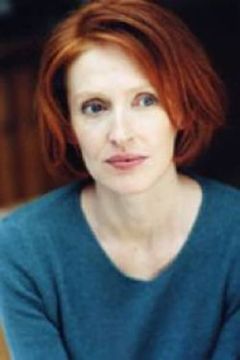 Delphine Rich interpreta Aline Jego