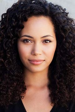 Madeleine Mantock interpreta Veil