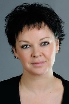 Elena Valyushkina interpreta Dima's mother