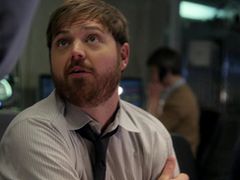 Dylan Taylor interpreta Stuart Wilson