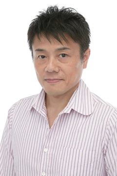 Takeshi Kusao interpreta Jabu de Unicórnio / Shura de Capricórnio