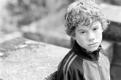 Jordon Dorrance interpreta Dylan Hall