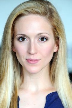 Whitney Branan interpreta Lemming's Secretary #1