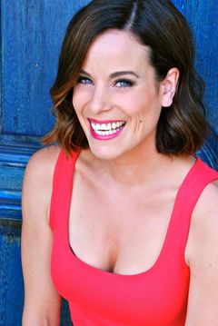 Katherine Tokarz interpreta Teenager (uncredited)