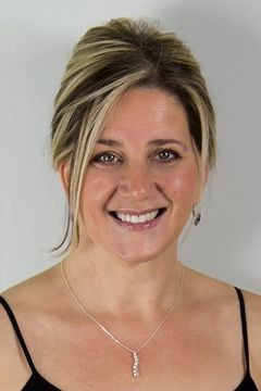 Tammy-lynn Wilcox interpreta Nurse