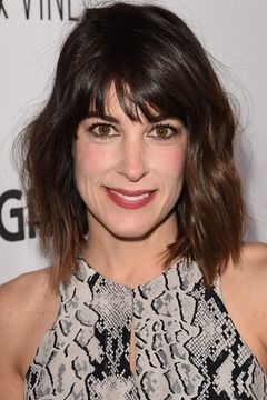 Lindsay Sloane interpreta Francine