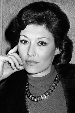 Claudia Gravy interpreta Olivia
