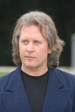 Giovanni Capalbo interpreta Bill Duffy
