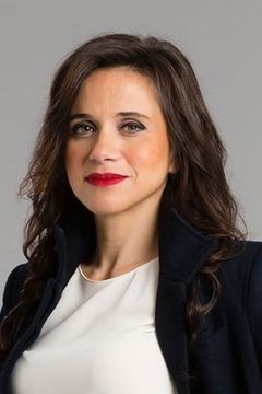 Dalila Carmo interpreta Olímpia