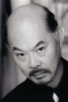 Colin Foo interpreta Overlord