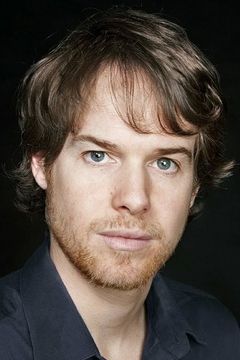 Paul Van Dyck interpreta Helicopter Pilot