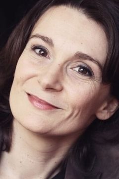 Axelle Bossard interpreta Grocer